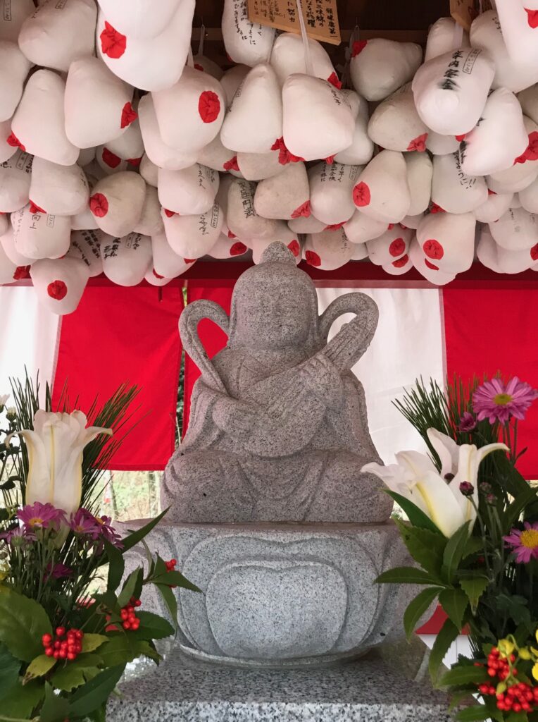 11月9日(土)乳弁天大祭御祈祷法要申込受付中